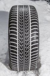 Goodyear Ultragrip 8 Performance Goodyear Ultragrip 8 Performance